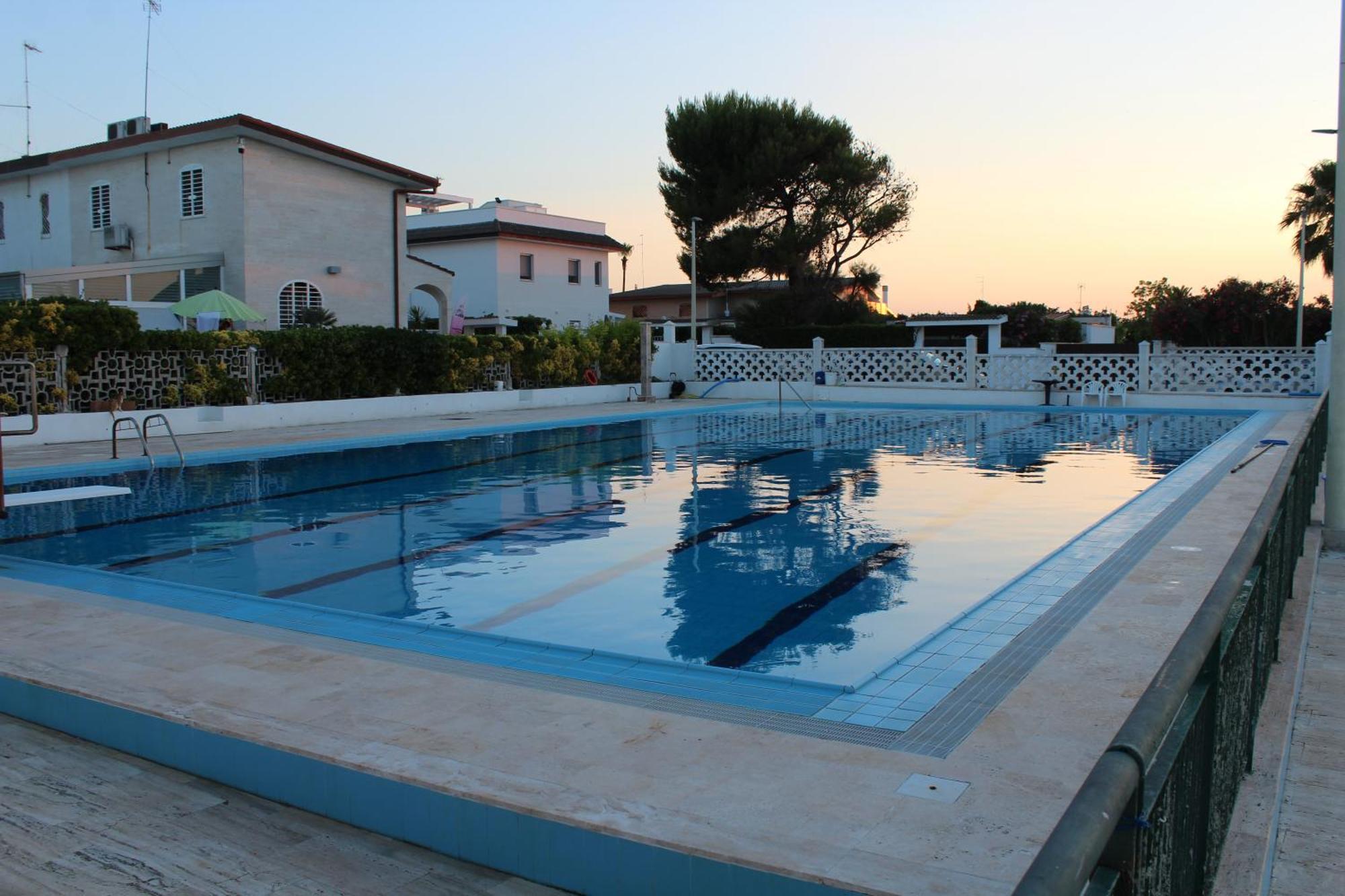 Luca'S House Bed & Breakfast Giovinazzo Dış mekan fotoğraf