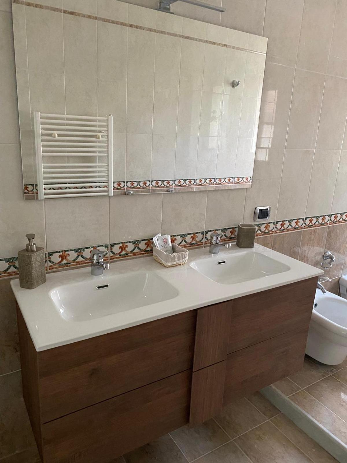 Luca'S House Bed & Breakfast Giovinazzo Dış mekan fotoğraf